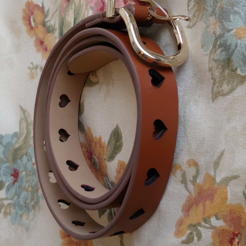 J. Crew Brown Leather Belt with Heart Cutouts Women's size Large/XL NWT - Picture 7 of 17